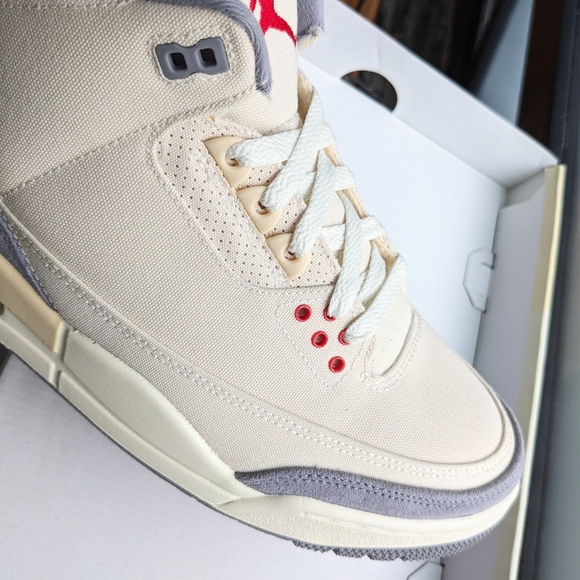 Air Jordan 3 Retro SE - Picture 4 of 11